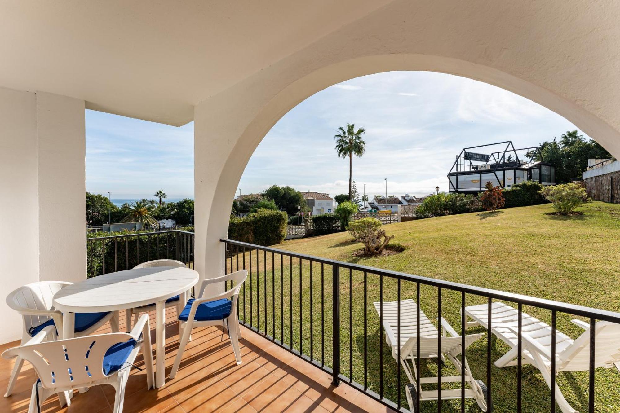Superbly Situated Vistamar La Cala De Mijas